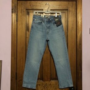 NWT Levi’s Wedgie Straight Jeans